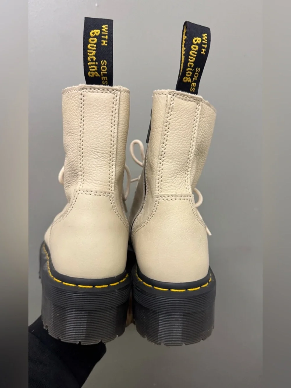 Dr. Martens Beige Jadon III Platform Pisa Leather Boots Mens Size 8 Zip Up